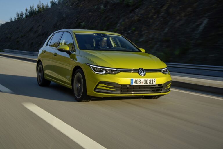 ADAC Publiceert Zomertest van Autobanden in 225/40 R18 – 11 Banden Verdienen Goede Beoordelingen
